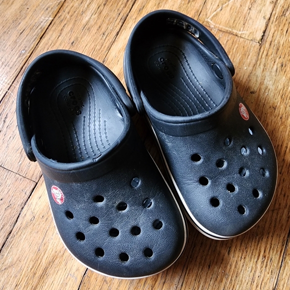 CROCS Other - Kids Black Crocs Clogs